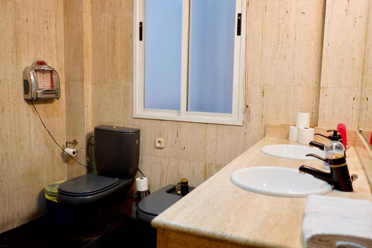 Bookingham ★Apartaments & Suites Madrid Kültér fotó