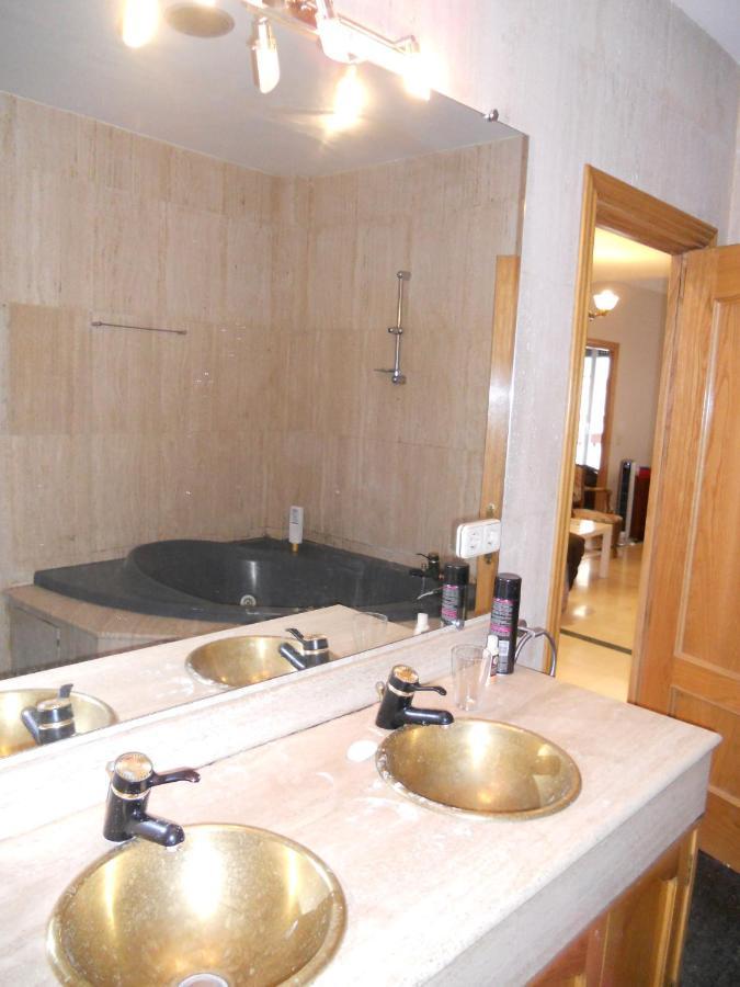 Bookingham ★Apartaments & Suites Madrid Kültér fotó